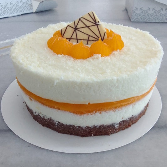 L'Amour de Paris Coconut Orange Cake 10" 4lb/1800g 1X4 - 902801