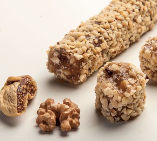 Cutted Nuts Coated Ribbon Delight With Fig And Walnut, 5kg(11lbs)/5pcs ...