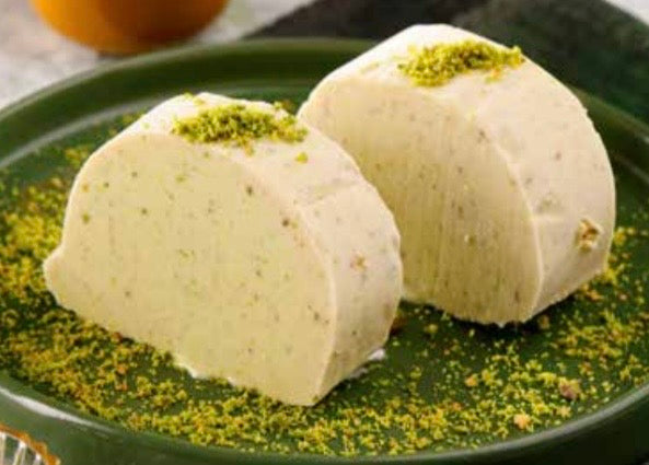 Mado Pistachio Ice Cream (500gr) X 9