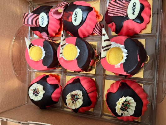 Mado Strawberry Mono Cake X 9