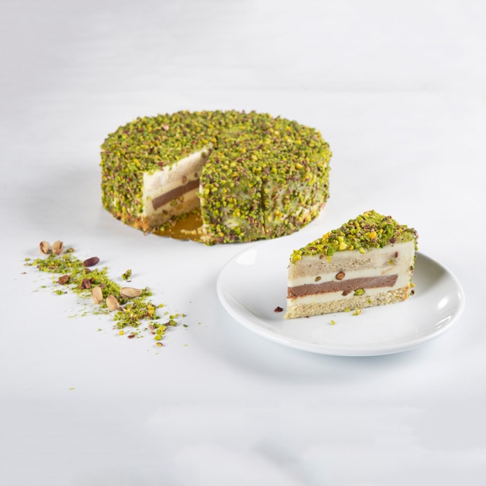 L'Amour de Paris Pistachio Cream Cake 10" Whole Cake 3.9lb/1750g 1X4 - 900105